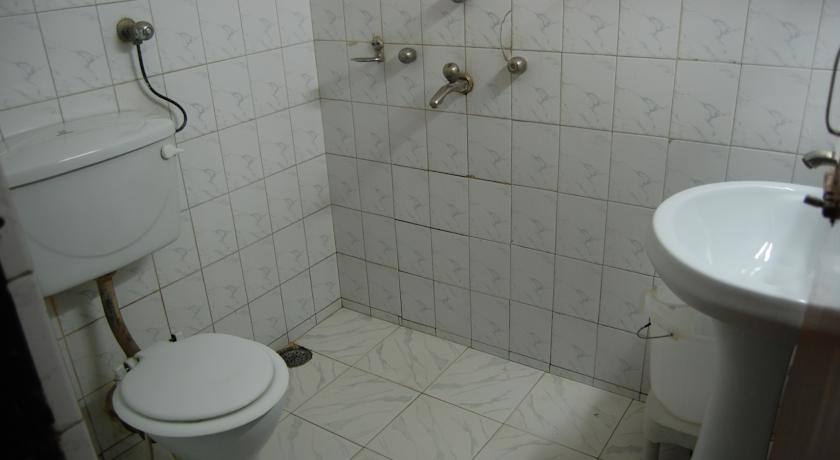 Hotel Raj International, Lucknow 2